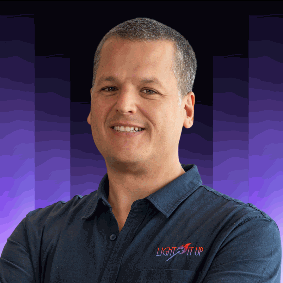 Luis Terife headshot