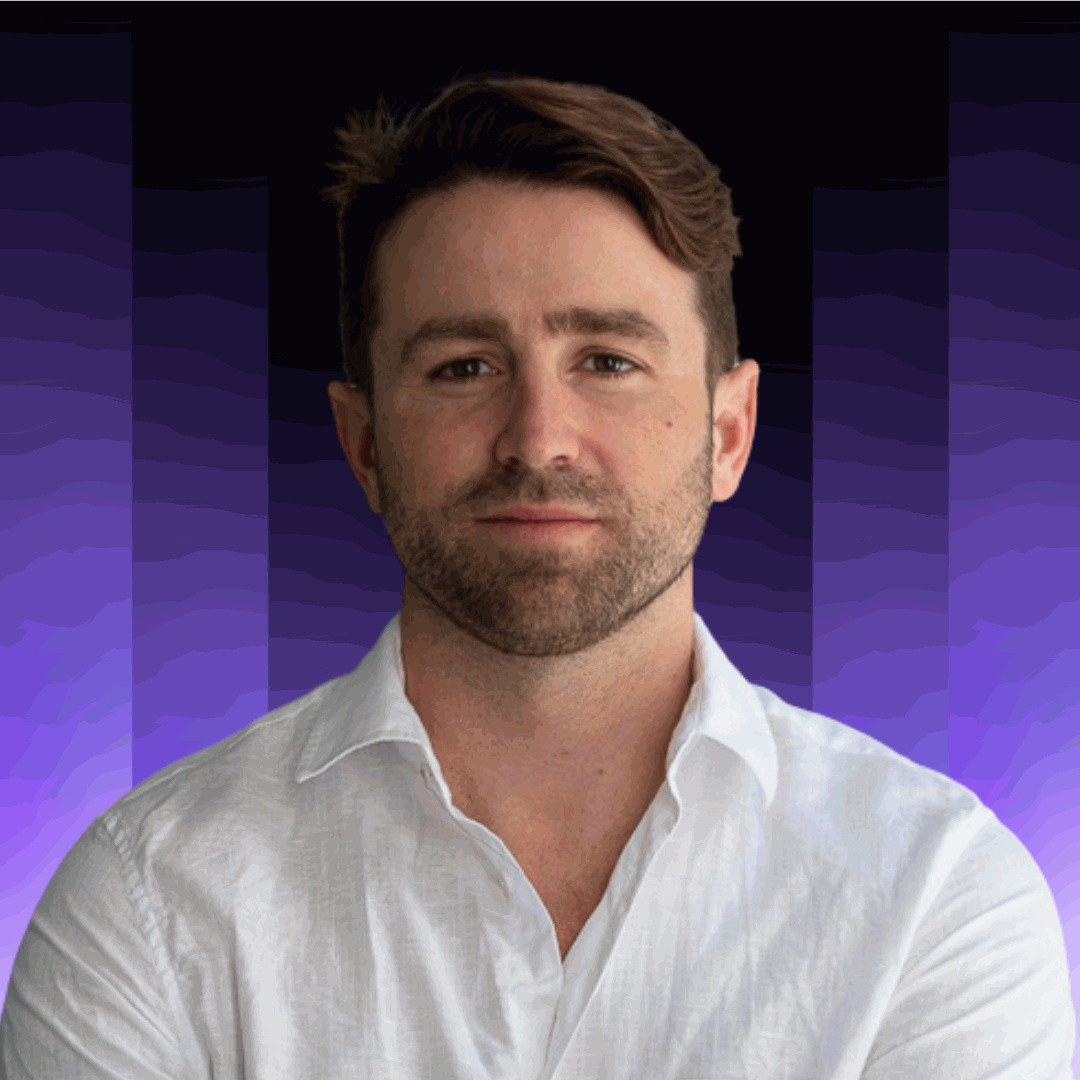 Myles Farmer headshot