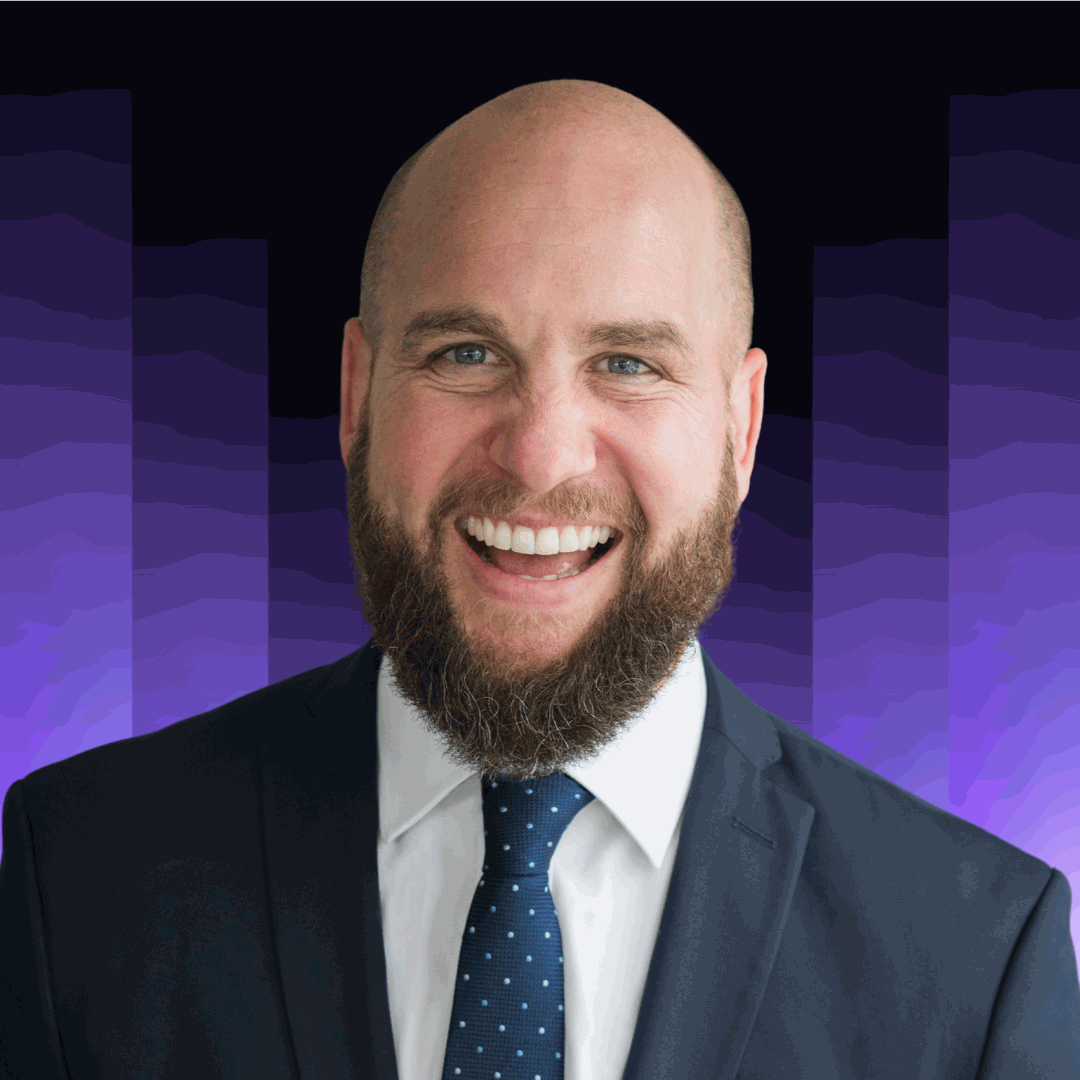 Tim Dux headshot
