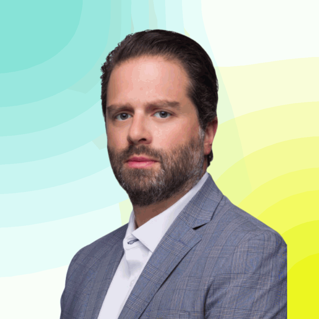 Jonathan Hill headshot