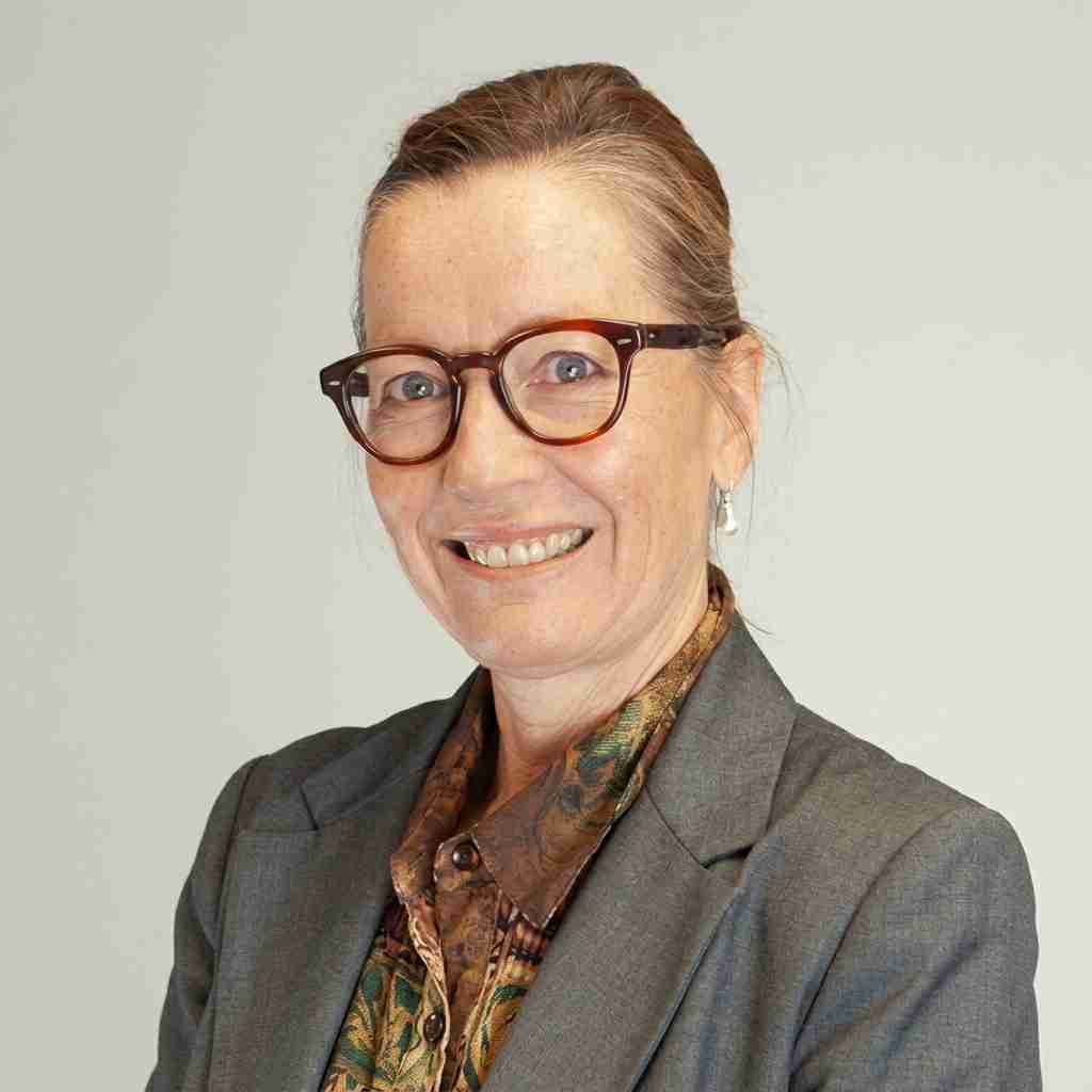 Ingrid Thompson headshot
