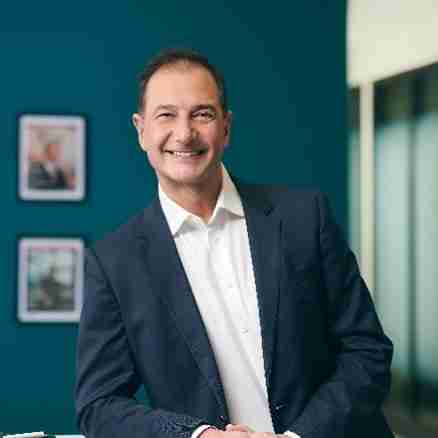 Robert Ghiz headshot